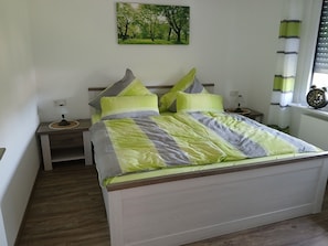 WiFi, bed sheets - Cozy vacation apartment in the Sauerland - for peace & nature in Dreislar (Medebach)