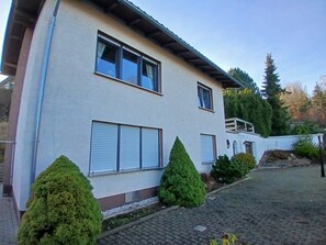 Exterior - Cozy vacation apartment in the Sauerland - for peace & nature in Dreislar (Medebach)