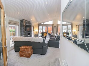 Living area - Waters Edge Lodge (Windermere)