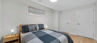 Bright 1BR Basement Suite Near U of A