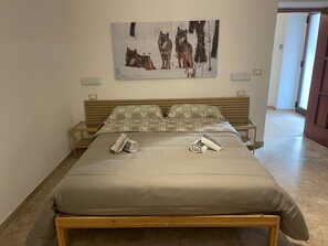 1 camera, Wi-Fi, lenzuola