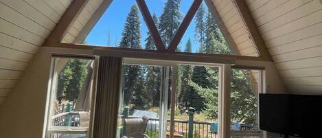 Téléviseur, foyer, bureau