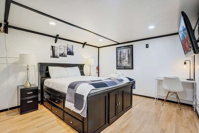 Cozy 1BR Retreat, Sleeps 4, Near I-70 & DEN