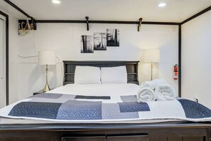 Unclassified image, 2 of 24, button - Cozy 1BR Retreat, Sleeps 4, Near I-70 & DEN (Deer Trail)