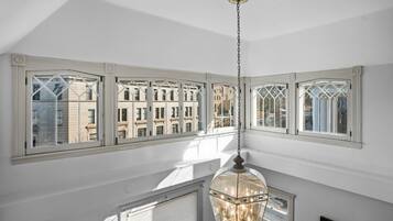 House (Multiple Bedrooms) | Property amenity