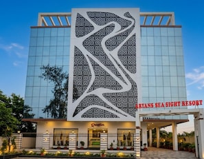 Front of property - Aryans Sea Sight Resort Mandarmani (Mandarmani)