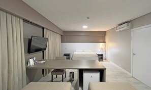 Neljän hengen deluxe-huone