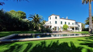 Immagine non classificata, 5 di 39, pulsante