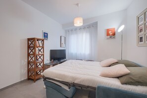 1 Schlafzimmer, WLAN, Bettwäsche