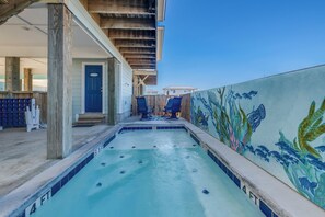 Pool - NEW! Private Pool|2 min walk to beach|Pets! (Port Aransas)