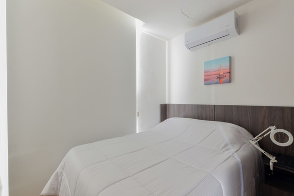 Family Suite, City View | Laptop workspace, iron/ironing board, WiFi (free), bed sheets