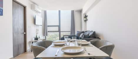 Kaupunkisviitti, kaupunkinäköala | Ruokailu