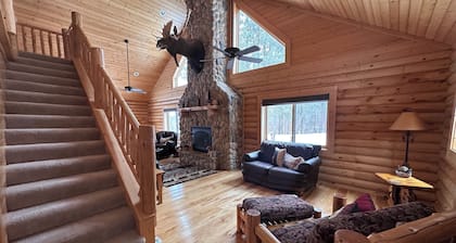 5 bedroom cabin in lovely Verndale on River