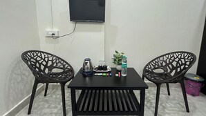 Phòng đôi hoặc 2 giường đơn phong cách cổ điển | Khu ăn uống