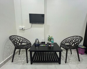 Classic-værelse med dobbeltseng eller 2 enkeltsenge | Spiseområde