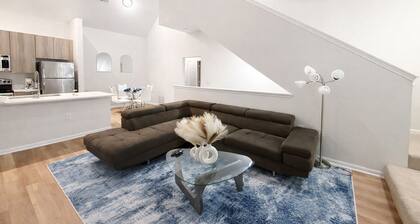 Spacious 3 bedroom near beach