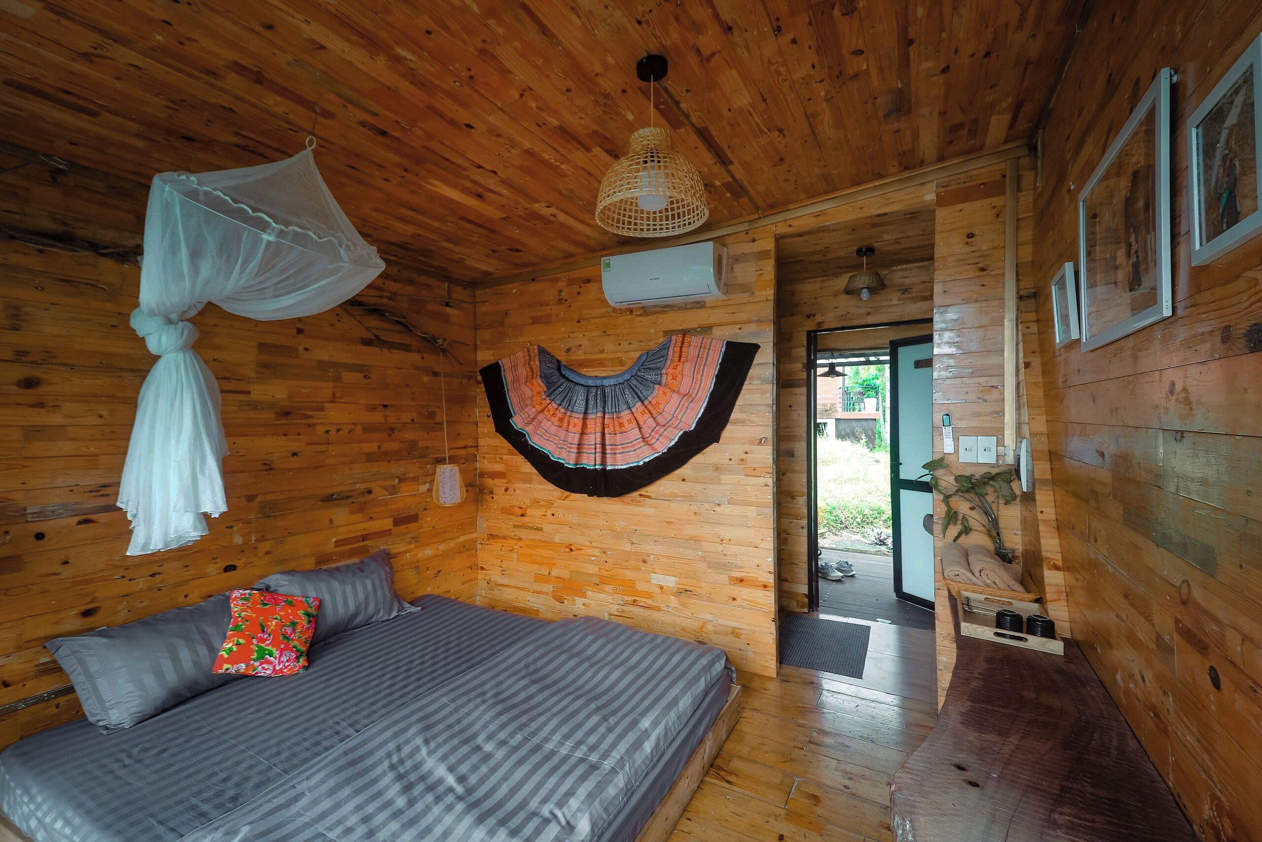 ห้องดีลักซ์ดับเบิลหรือทวิน, วิวภูเขา, ติดภูเขา | พื้นที่ทำงานแบบใช้แล็ปท็อป, Wi-Fi ฟรี