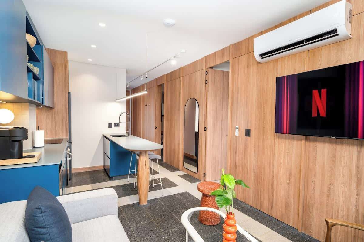 Télévision, espaces bureaux