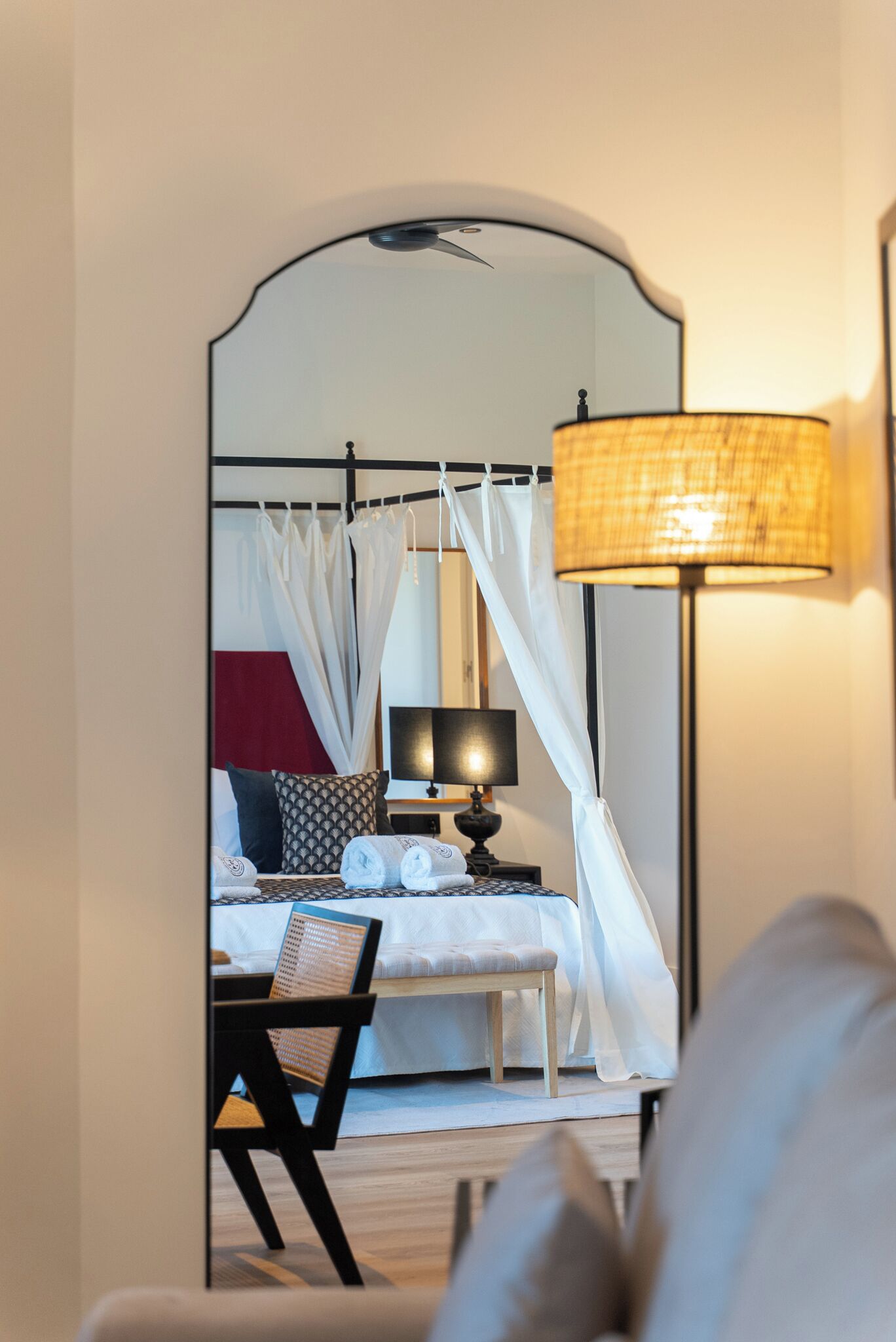 Superior Double Room, Golf View | Peti besi dalam bilik, meja, ruang kerja komputer riba, kalis bunyi 