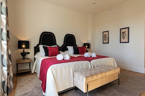 Imagen sin descripción, 3 de 56, botón