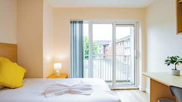 4 Schlafzimmer, Bügeleisen/Bügelbrett, WLAN, Bettwäsche