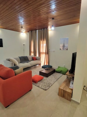 Living area - Villa Privee Assouindé ( ASSINIE ) (Assouindé)