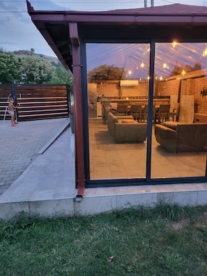 Unclassified image, 2 of 6, button - Moding apartmans (Kumanovo)