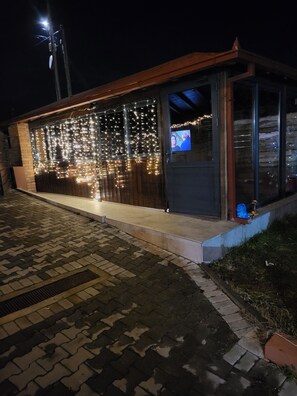 Unclassified image, 3 of 6, button - Moding apartmans (Kumanovo)