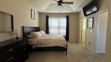 Iron/ironing board, travel crib, free WiFi, bed sheets