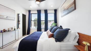 Silitysrauta/-lauta, Wi-Fi, vuodevaatteet