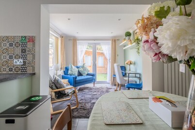 Fabulous 3-Bed Family Home with Parking!