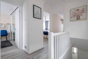3 chambres, bureau, fer et planche à repasser, Wi-Fi