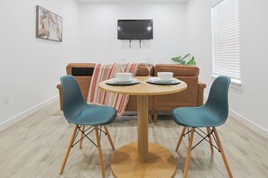 Dining - NEW Chic Modern 1B/1B Unit "6" (Edinburg)