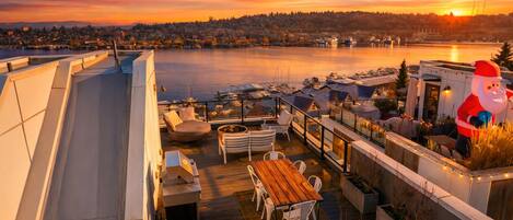 屋外ダイニングエリア