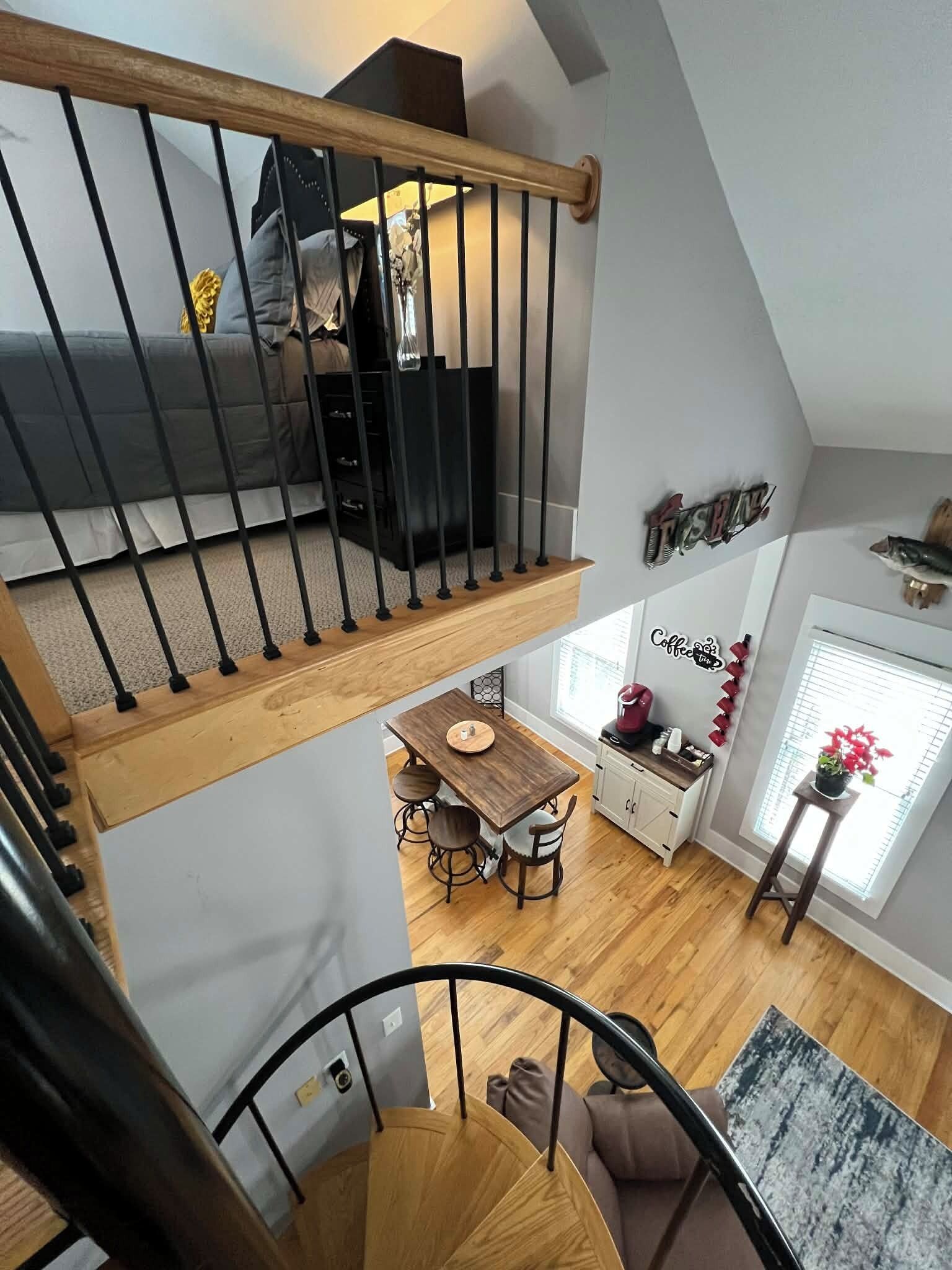 2 slaapkamers, een strijkplank/strijkijzer, gratis wifi, beddengoed