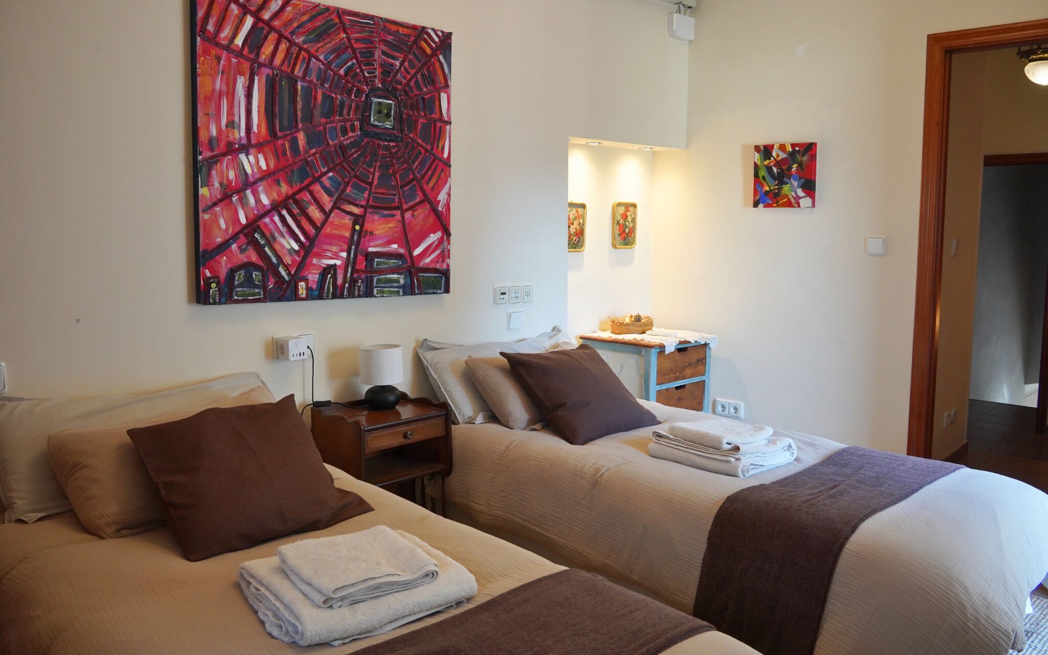 7 dormitorios, escritorio, tabla de planchar con plancha y wifi gratis