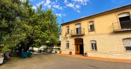 Historic Villa with Private Pool & Gardens near Valencia