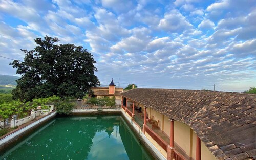 Historic Villa with Private Pool & Gardens near Valencia