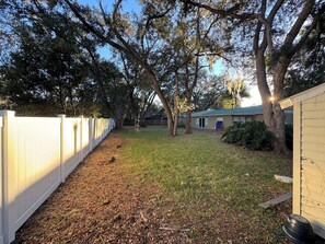 Property grounds - Multi Family House 4Bed/3Bath-Large Fenced Yard with Activities for Whole Family (Fruitland Park)