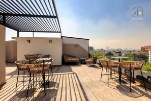 Outdoor dining - Magnifico Departamento Frente al Parque Pushkin (Mexico City)