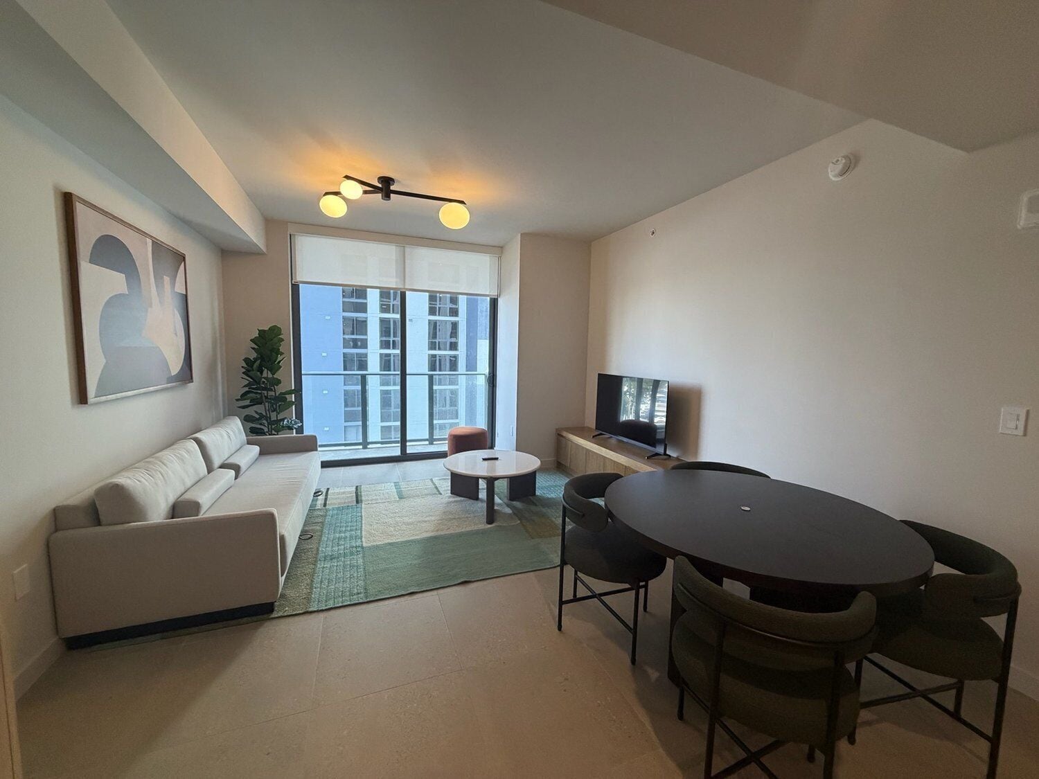 Apartment, 1 Bedroom, City View | Living area
