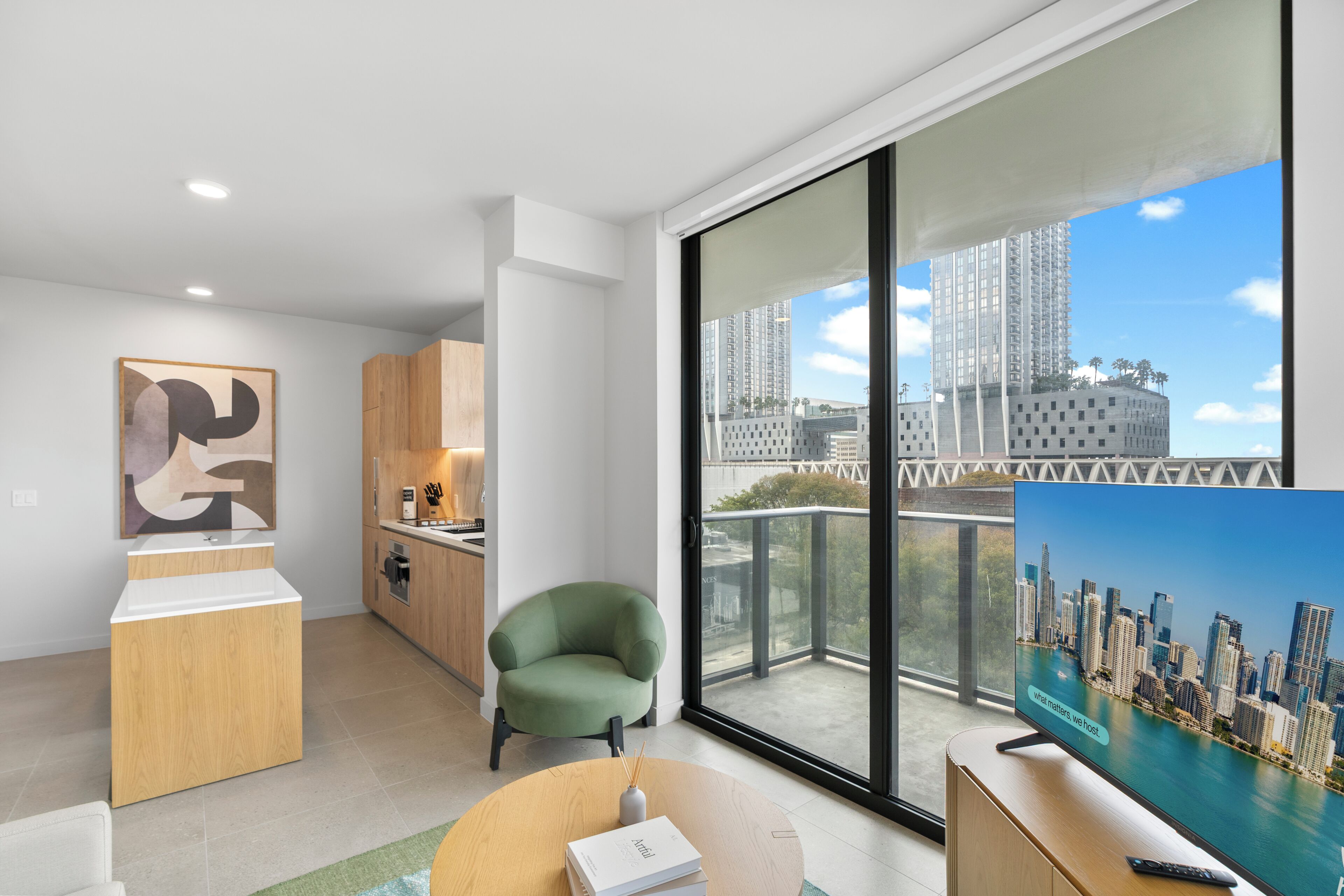 Apartment, 2 Bedrooms, City View | Living area