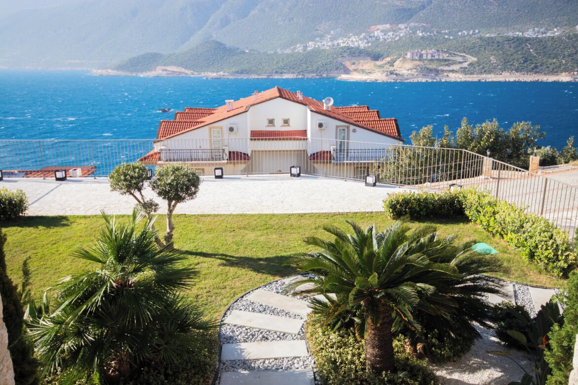 Habitación de lujo, vistas al mar | Jardines del alojamiento