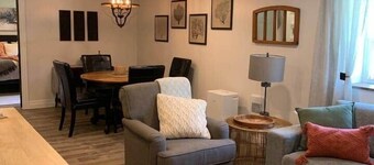The Trinity Guest Suite, Trinity Guest House
