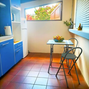 Dining - Family - Nature, mountains and sea escape - F2 Piscine & Terrasse Morne Vert (Le Morne-Vert)