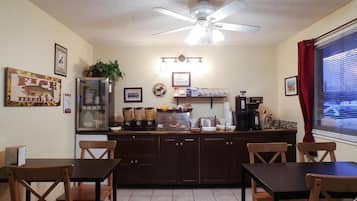 Colazione continentale inclusa, servita tutte le mattine