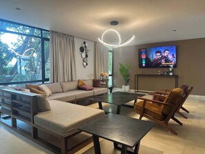 Uklassifisert bilde, 4 av 22, knapp