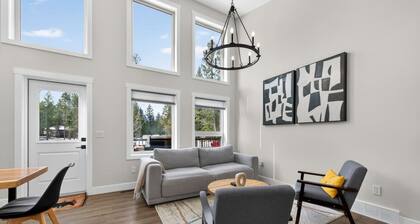 Basecamp | Beach Access | Sports Court | Foosball