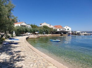 Beach - Franov Butique Residence - Two bedroom apartment with sea view (Silvija) (Kali)