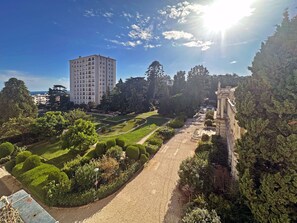Imagem sem classificação, 3 de 24, botão